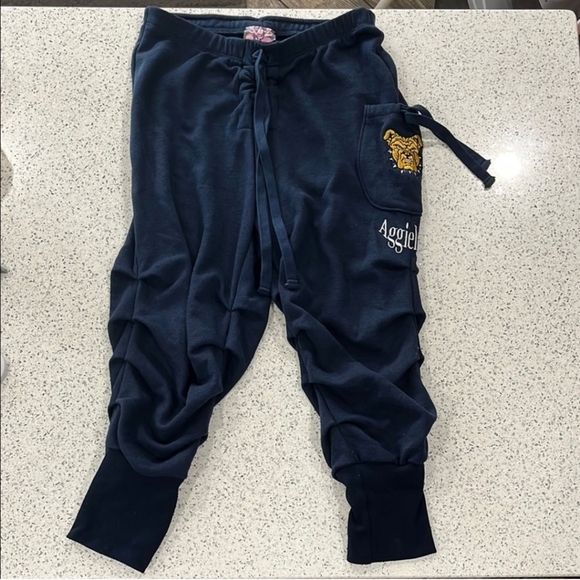 FP Movement X Summer Class On Chill Scrunch Joggers Aggieland Sz XS Navy NWOT - Picture 2 of 8